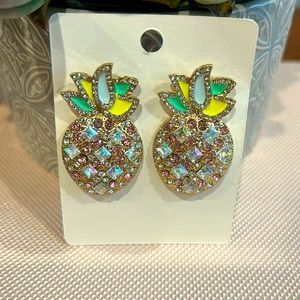 Gold Swarovski Crystal Pineapple Stud Earrings Brand New